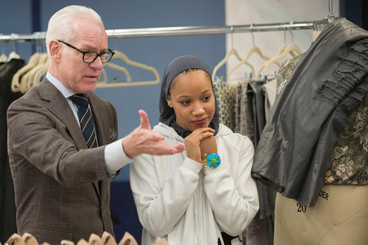 “Project Runway” host Tim Gunn discusses fashion with MTSU alumna Ayana Ife, a contestant on Season 16 of the reality television program. Ife, who earned plenty of acclaim for her designs, finished as the runner-up. (Photo courtesy of Barbara Nitke/Lifetime)