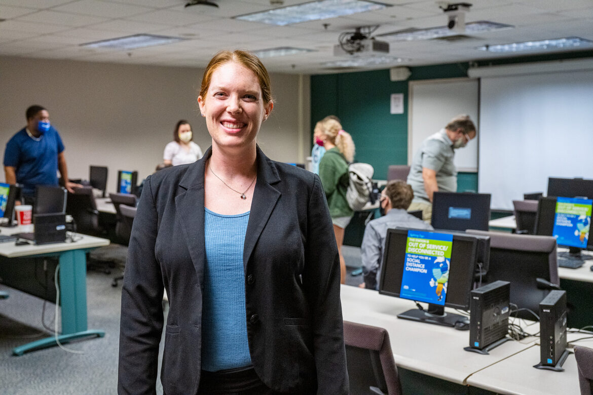 Elizabeth Whalen, Leisure, Sport and Tourism faculty, teaching in a Murphy Center classroom.