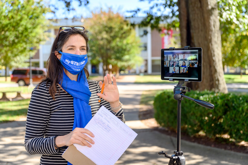 Molly Taylor-Poleskey teaches her class outside in front of the James Union Building. (Photo: J. Intintoli)