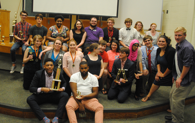 blue-raider-debate-southern-miss-f2016-web