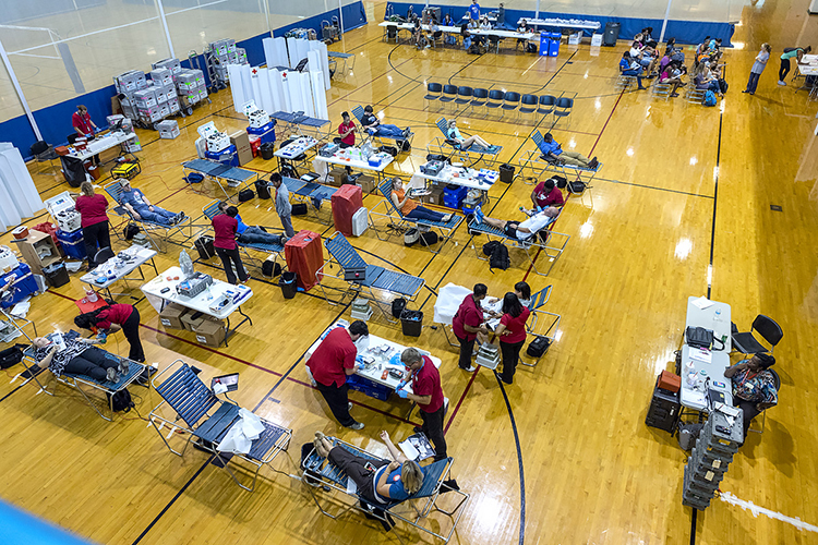 This 2016 file photo shows the crowd of donors and American Red Cross workers at an MTSU blood drive inside the Campus Recreation Center. MTSU's first blood drive for fall 2017 is set for Monday, Sept. 11, in the Tennessee Room of the James Union Buidling. (MTSU file photo by J. Intintoli)