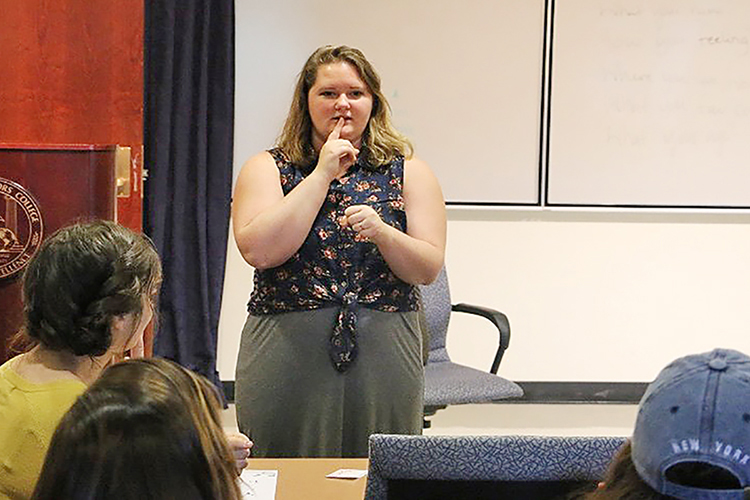 American Sign Language instructor Haley Jensen offers some ASL instruction in a fall 2018 class offered by MTSU’s Center for Accelerated Language Acquisition as students watch and listen. CALA is offering an ASL Part 1 and Part 2 course this spring. (Photo by Enrique Geronimo/MTSU Sidelines)