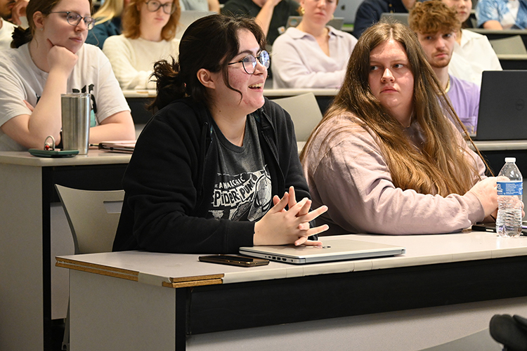 Middle Tennessee State University student Alexa Coronado, left, a junior business administration major from Franklin, Tenn., shares her thoughts on Super Bowl 58 commercials Feb. 15 in the class of assistant marketing professor Gaia Rancati in the Business and Aerospace Building. Coronado and other students gave feedback via Zoom to Rick Suter, senior content strategist for the Gannett/USA Today network following their participation in the inaugural USA Today-Ad Meter college/university spotlight program to rate Super Bowl 58 commercials. (MTSU photo by Jimmy Hart)