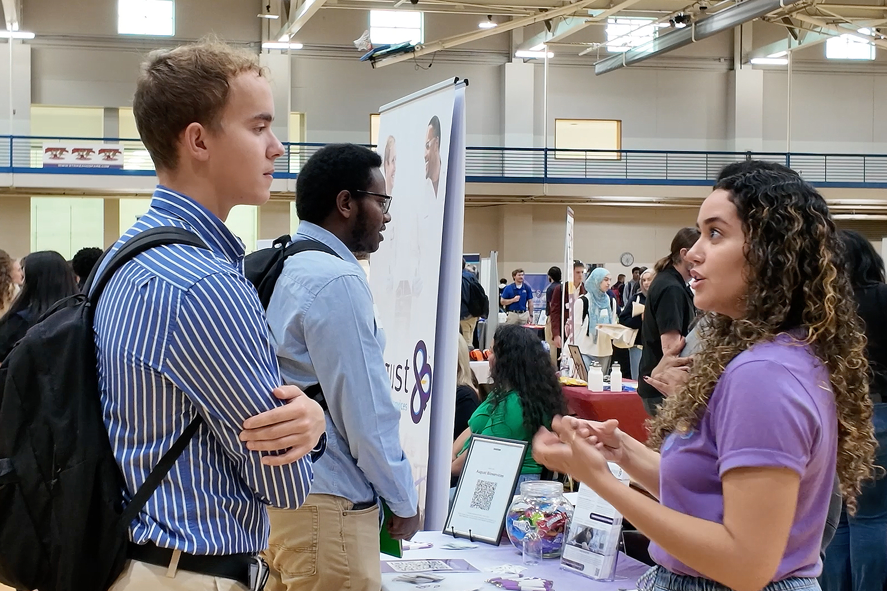 Nearly 2,100 students and alumni of Middle Tennessee State University in Murfreesboro, Tenn., were on hand Thursday, Sept. 25, in the Campus Recreation Center gym to meet with 220 employers across the region for the annual Big Career Fair. (MTSU photo by Karli Sutton)