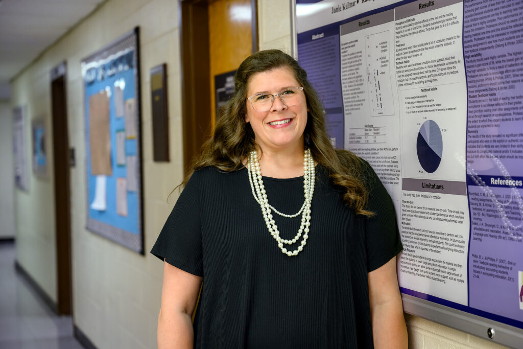 Service to students portrait of Kathryn Guillot Blankenship.