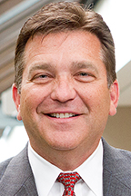 The late Avery King was a U.S. Air Force veteran who was instrumental in the creation of HCA’s Military Affairs Program for veterans and military spouses. 