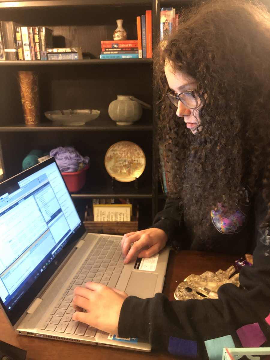 MTSU junior Erica Truxton of Nashville, Tenn., works with teammates collaborating on the “Are You Kitten Me: A Purr-ference Quiz” project during the 36-hour MTSU Computer Science Department HackMT, held virtually Friday through Sunday, Jan. 29-31. The team placed third overall and received the Hacker’s Choice Award. She is a double major in computer science and math. (MTSU photo submitted by Erica Truxton)