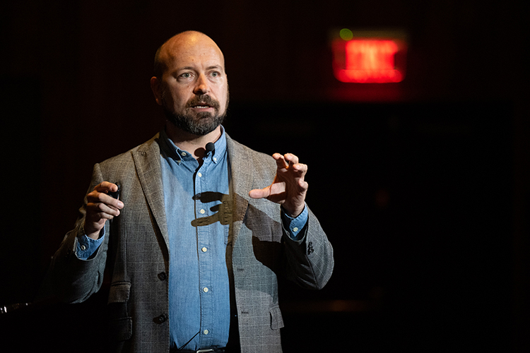 The Rev. Allyn Maxfield-Steele, co-executive director of the historic Highlander Research and Education Center in East Tennessee, speaks at the “Grassroots Organizing and Movement Building Are in Tennessee’s DNA: Highlander Comes to MTSU" workshop held Sept. 19 in Tucker Theatre. The event, organized by the campus chapter of the American Democracy Project, was part of MTSU's annual Constitution Week observance, which also featured three days of public readings of the U.S. Constitution across campus to mark the 235th anniversary of the Sept. 17 signing of the document. (MTSU photo by James Cessna)
