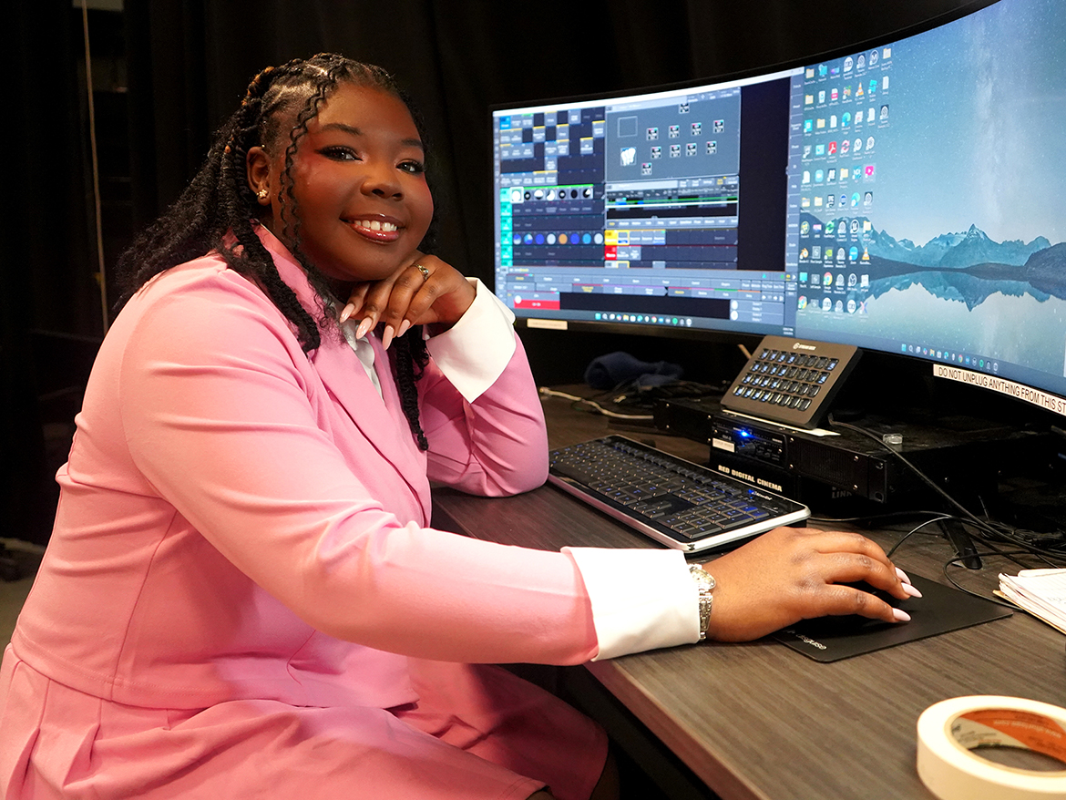 Kaitlyn Woodland, a Video and Film Production major from Memphis, Tenn., was awarded the Benjamin A. Gilman International Scholarship to help her study abroad next fall in Japan. (MTSU photo by Robin E. Lee)