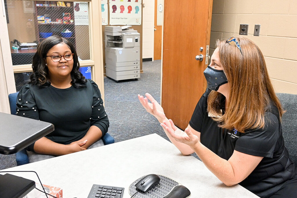 Holly Allen, career advisor at Middle Tennessee State University’s Career Development Center, right, meets with Ikeia Gaines, a recent MTSU master’s graduate, to offer career advice on Sept. 8, 2021, at the on-campus center. (MTSU photo by Stephanie Barrette)