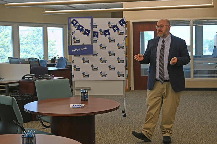 James Hamby, associate director of Middle Tennessee State University’s Writing Center, explains the benefits and resources the center offers for the campus community on May 20 during the “Get to Know Your MTSU” tour of the James E. Walker Library on the MTSU campus in Murfreesboro, Tenn. (MTSU photo by Jordan Reining)